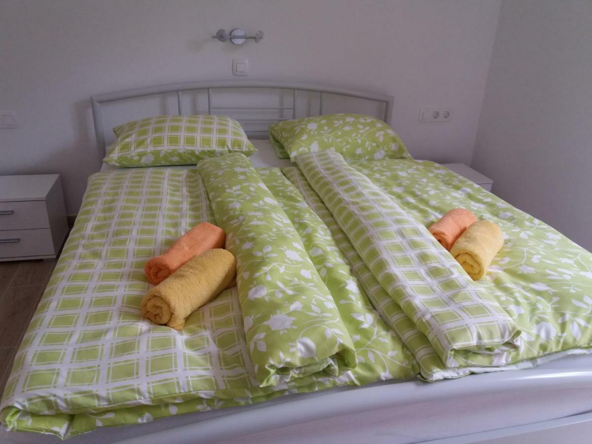 Apartma Momo Бохин Екстериор снимка